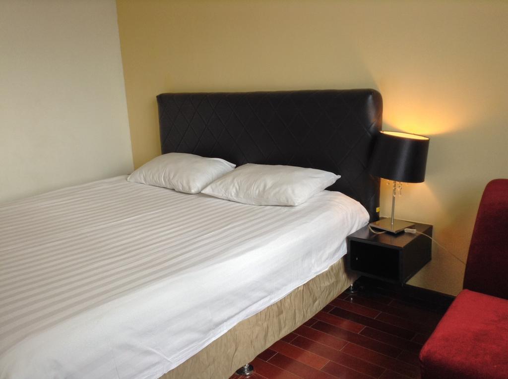 Fx Hotel East Lake Park Shenzhen Bagian luar foto